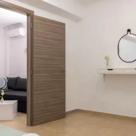 Andria's House 1 Habitación en casa particular